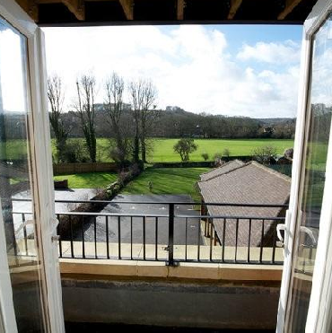 Serviced Apartments